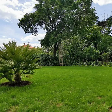 Apartment Residences By Zec