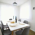 Residences By Zec Apartment